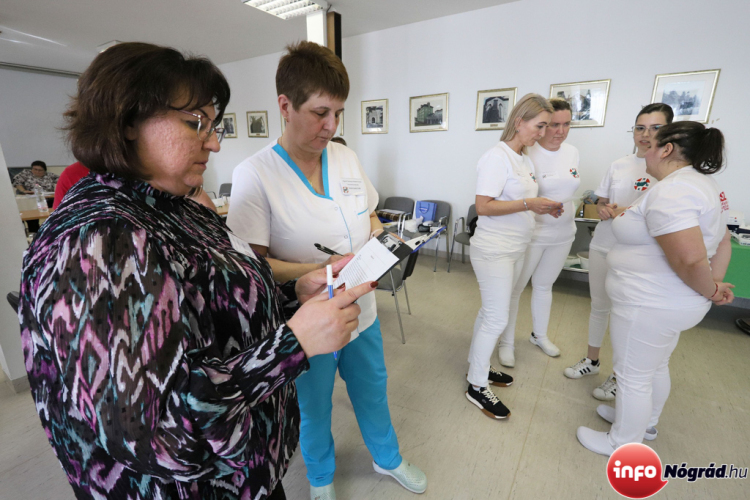 A Magyar Egészségügyi Szakdolgozói Kamara 2024-ben tizenkettedik alkalommal rendezte meg Országos Szakmai Versenyét a Területei Szervezete
