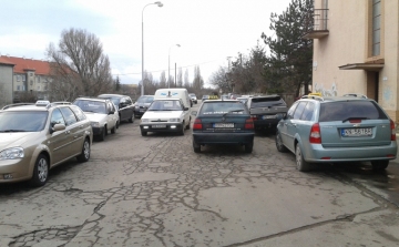 Eltörölték a parkolási rendeletet Salgótarjánban