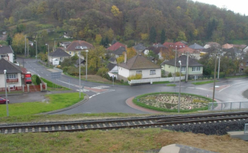 Átadták a felújított művelődési házat Mátramindszenten