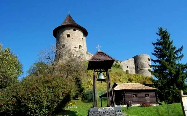 Megveszik Somoskő várát