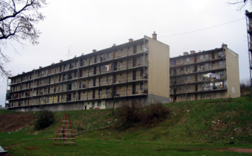 Halmozottan hátrányos helyzetű családokat segítenek