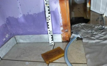 Betört a családi házba, majd elárasztotta