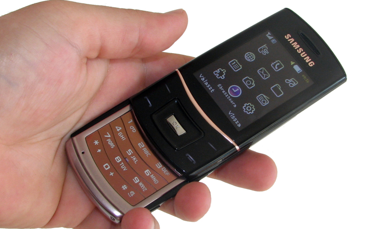 Vészhelyzeti tájékoztató mobiltelefonra