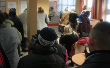 Csökken az álláskeresők száma megyénkben