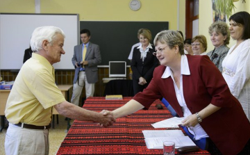 Másodszor érettségizett matematikából a 72 éves férfi
