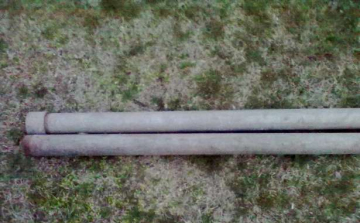 Csővel, kapával fenyegetőzött a 17 éves fiú