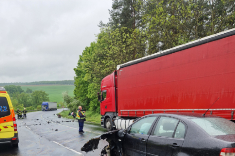 Baleset a 2-es főúton.