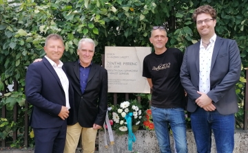 ZENTHE 100 - Emléktáblát avattak Zenthe Ferenc tiszteletére