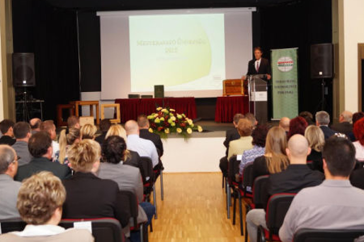 Mesteravató ünnepség Salgóbányán