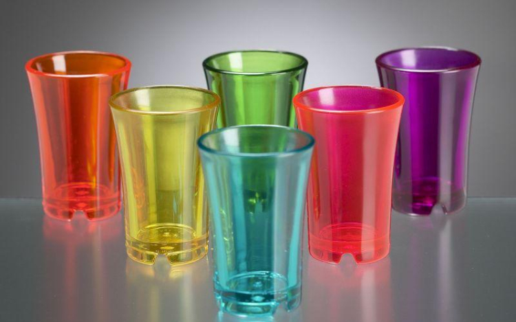 Üvegművészeti szimpózium kezdődött Salgótarjánban