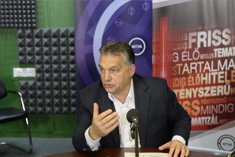 Devizahitelek - Orbán: ezermilliárd forint kerül az emberekhez a bankoktól