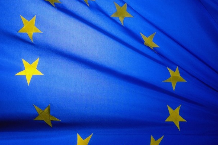 Gyurcsány: évek óta minden uniós pénzből épül Magyarországon