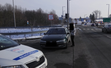 Embercsempész Balassagyarmaton