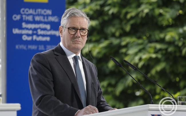 Brit miniszterelnök: nem helyénvaló NATO-szövetségeseket vámokkal fenyegetni Grönland ügyében