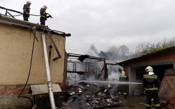 Két PB palack is felrobbant egy családi házban