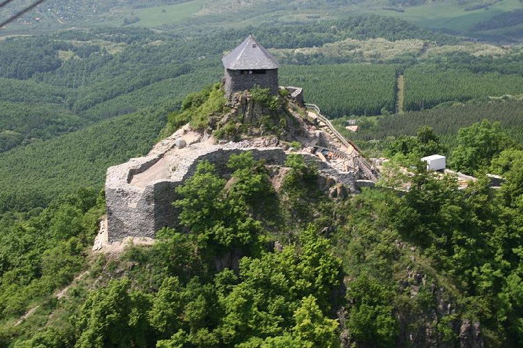 Adótorony megépítése ellen tiltakozik Salgótarján önkormányzata