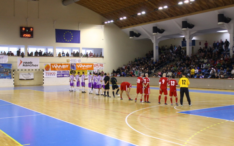 Kettős rangadó lesz a Salgótarjáni Városi Sportcsarnokban