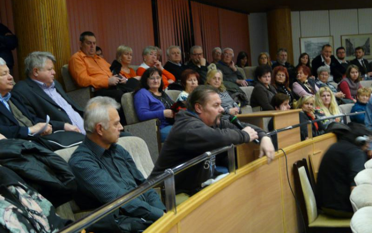 Közmeghallgatás tartottak Salgótarjánban