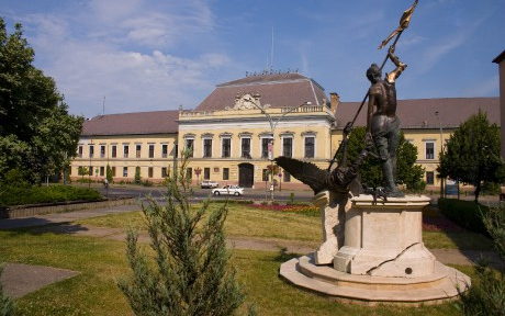 Megkezdik a Civitas Fortissima tér felújítását Balassagyarmaton