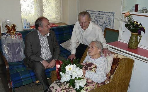 Isten éltesse Jolika nénit!