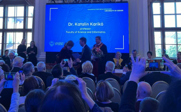 Büszkeség Szegednek: Karikó Katalint egyetemi tanárrá avatták az SZTE-n