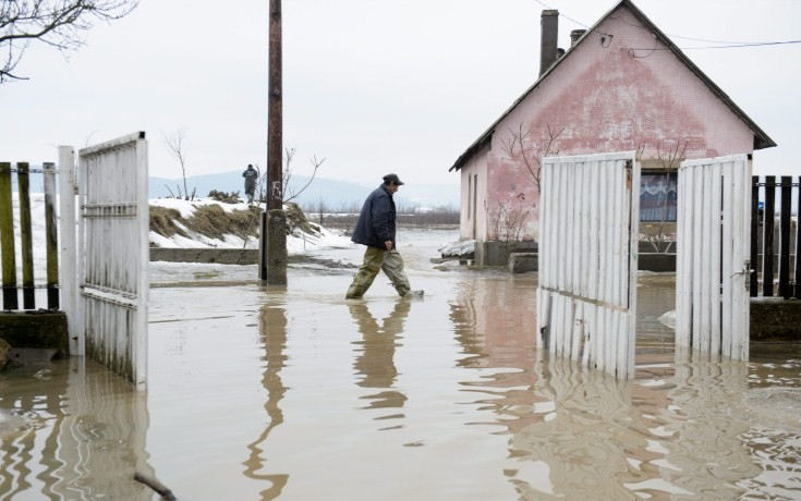 Ki kell váltani az Ipolytarnócon elöntött házakat