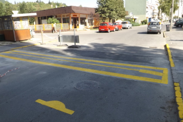 Sebességcsökkentő küszöbök a Besztercén