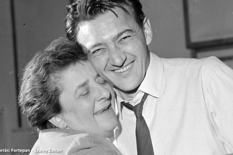 2024 január 18-án, Sinkovits Imrére emlékezünk