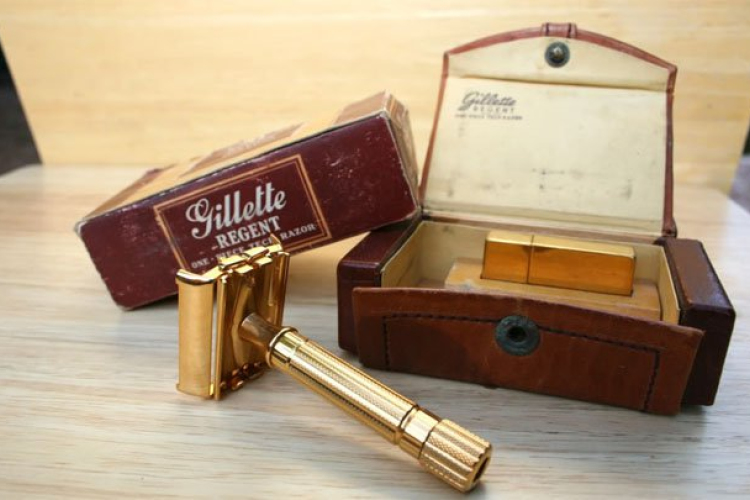 122 éve haszálhatják a férfiak az eldobható borotvát. Köszönjük Mr. Gillette!