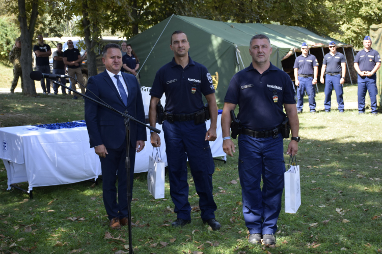 Bevetési egységek versenye