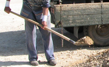 Kevesebb lesz a közmunkás Kazáron