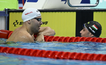 Úszó ob - Milákot Szabó győzte le elsőként.