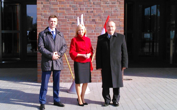 Lengyel, magyar két jó barát