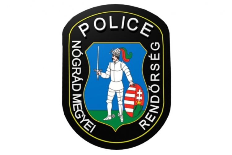 Farmernadrágokat lopott - keresik!