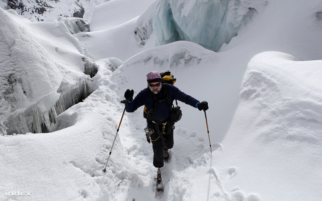 Erőss Zsolt fotói Ipolytarnócon
