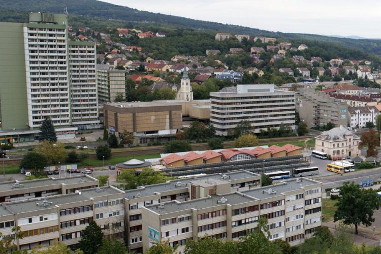 Öregek a lakások Nógrádban