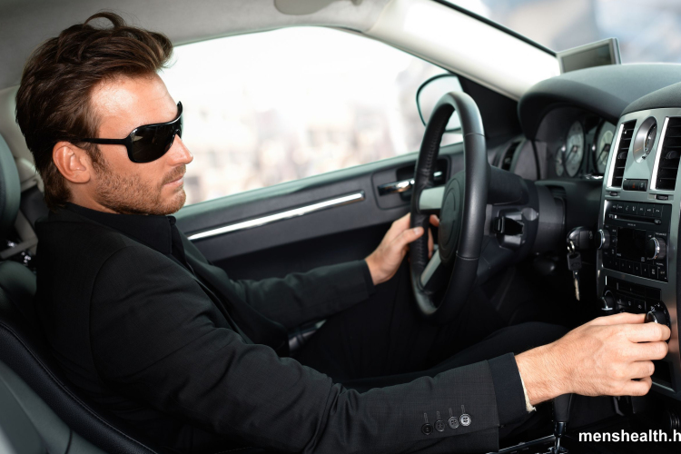 Te mit csinálsz vezetés közben?