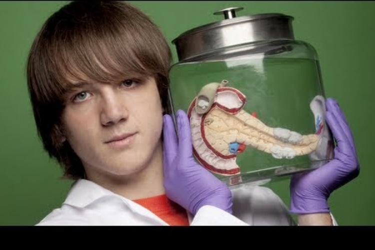 Fantasztikus: Egy 15 éves fiú fejlesztette ki a hasnyálmirigyrákot biztosan kimutató tesztet - videóval