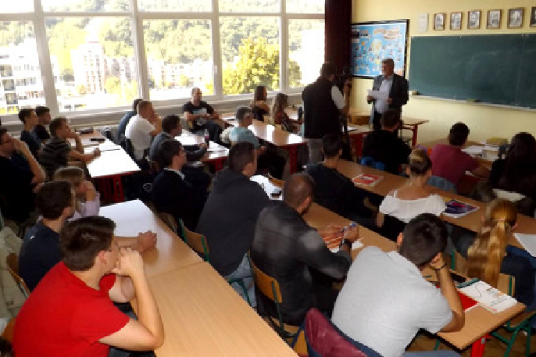 Megkezdődtek az ingyenes egyetemi előkészítők