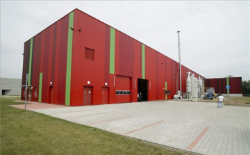 Gumihulladékot hasznosító üzemet hoztak létre Bátonyterenyén