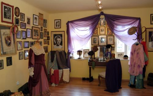 Újra látogatható a Tolnay Klári Emlékház Mohorán