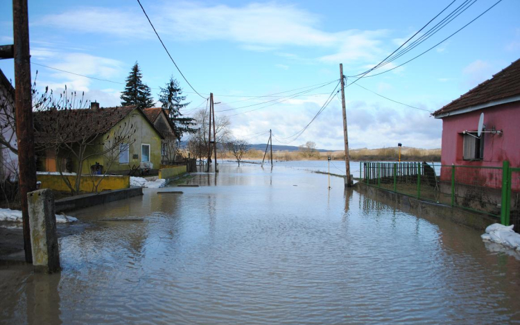Apadás kezdődött az Ipoly folyón Ipolytarnócnál