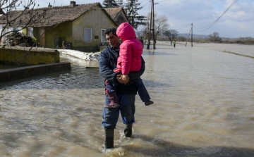 Harmadfokú árvízvédelmi készültség Ipolytarnócon