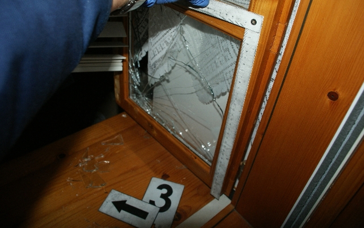 Elfogták a bujáki betörőket