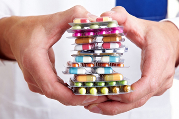 Ötvenkilenc gyógyszer ára csökken