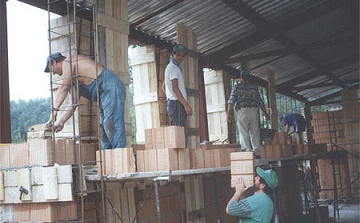 Tovább romlottak a lakásépítési adatok