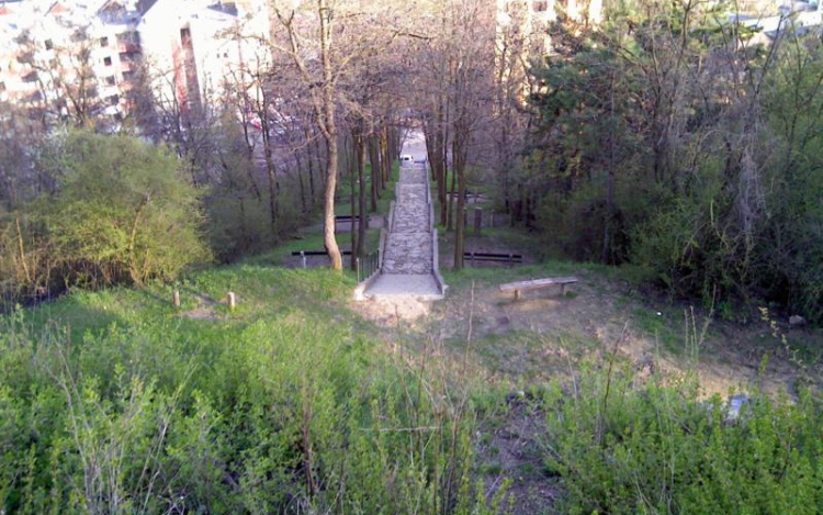 Másolatokkal helyettesítik az eredeti stációkat a Kálvárián