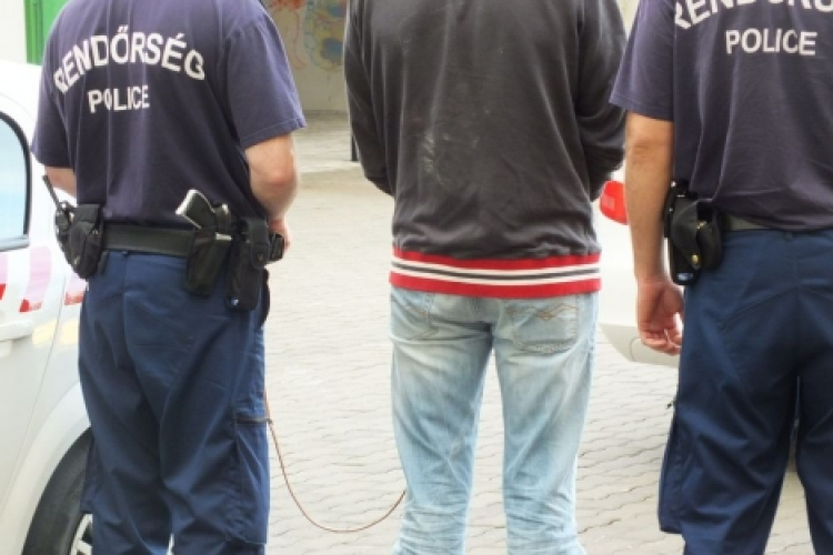 Körözött személyt fogtak a rendőrök