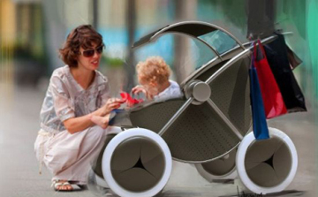 Babakocsiból lopott