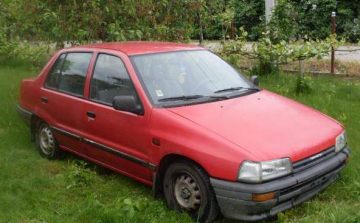 Több szabályt is megszegett a jármű vezetője